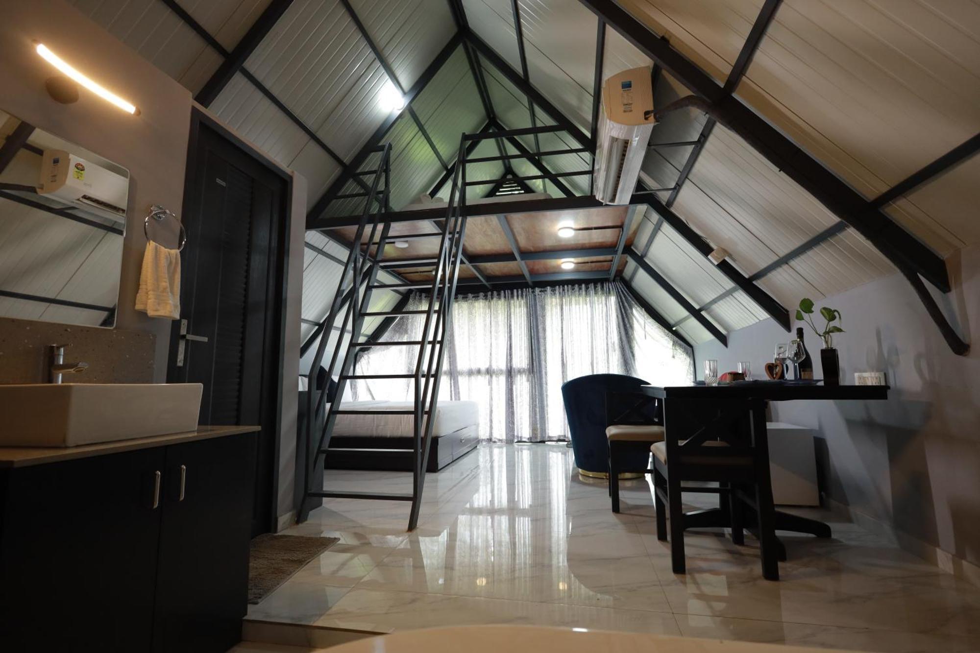 Holistic Stay Eco-Resort & Ayurvedic Retreat Paithalmala Eksteriør bilde