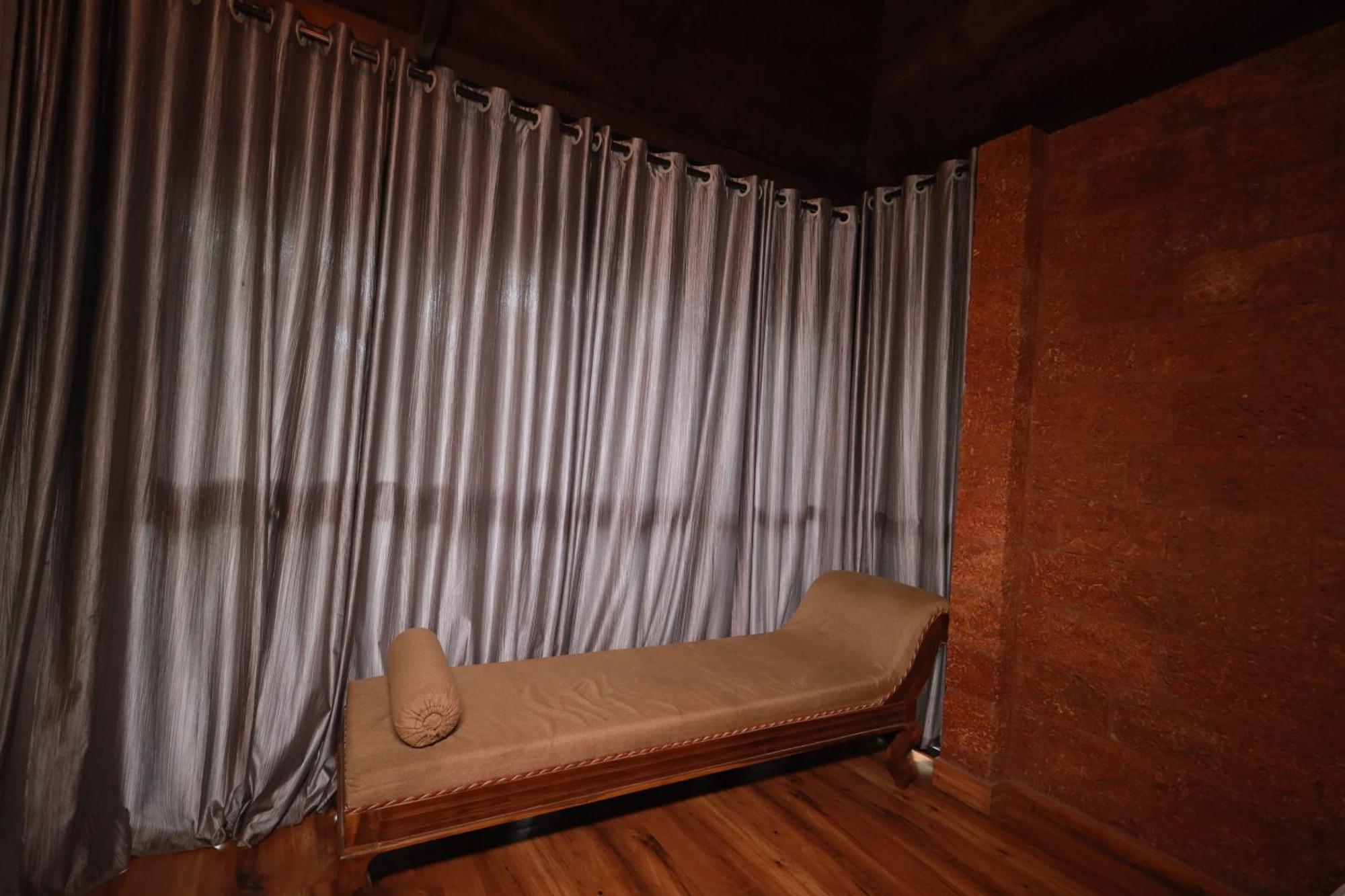 Holistic Stay Eco-Resort & Ayurvedic Retreat Paithalmala Eksteriør bilde