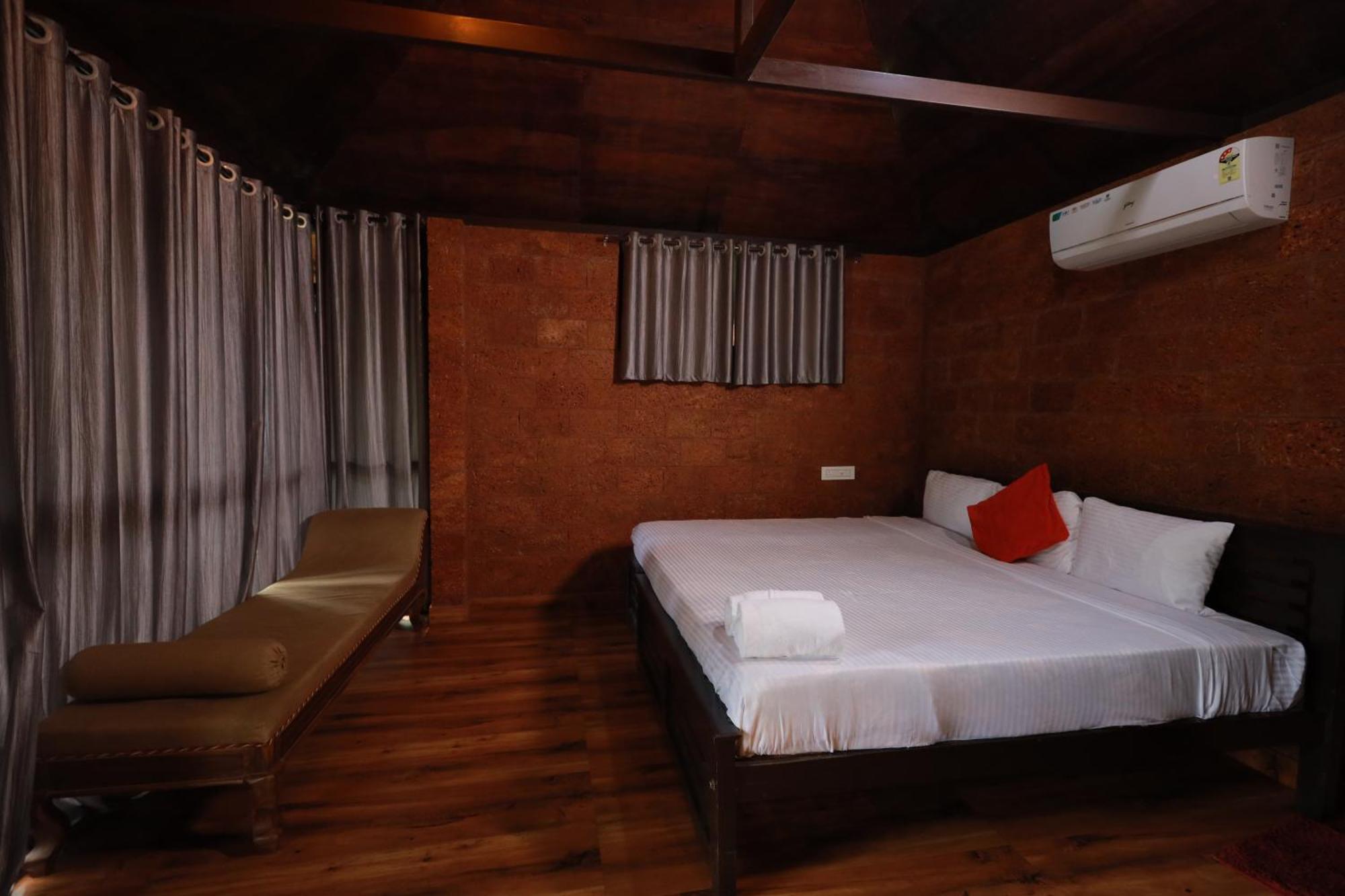 Holistic Stay Eco-Resort & Ayurvedic Retreat Paithalmala Eksteriør bilde